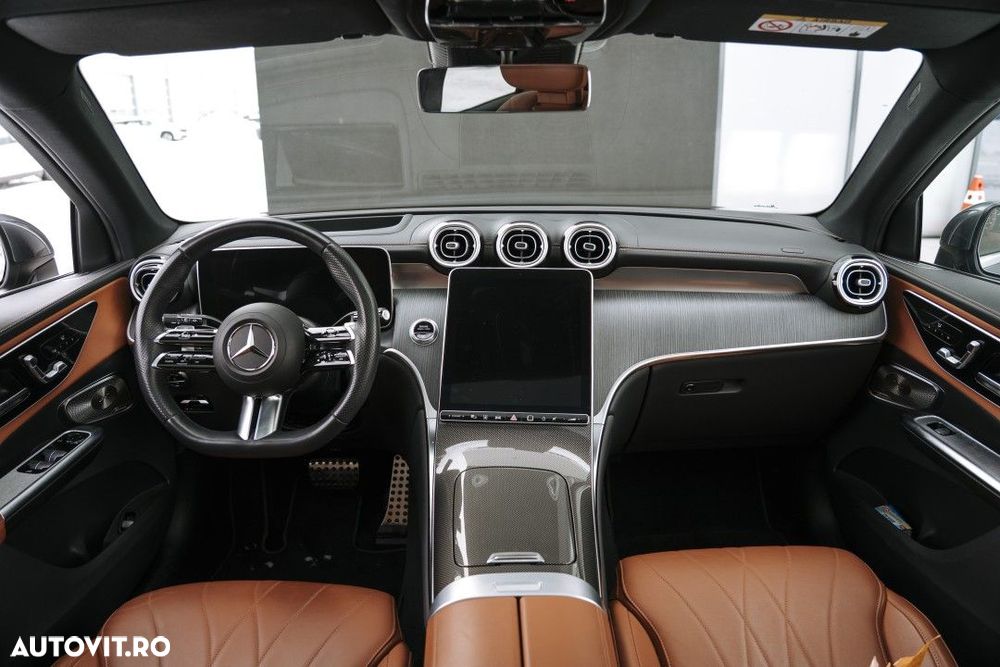 Mercedes-Benz GLC - 21