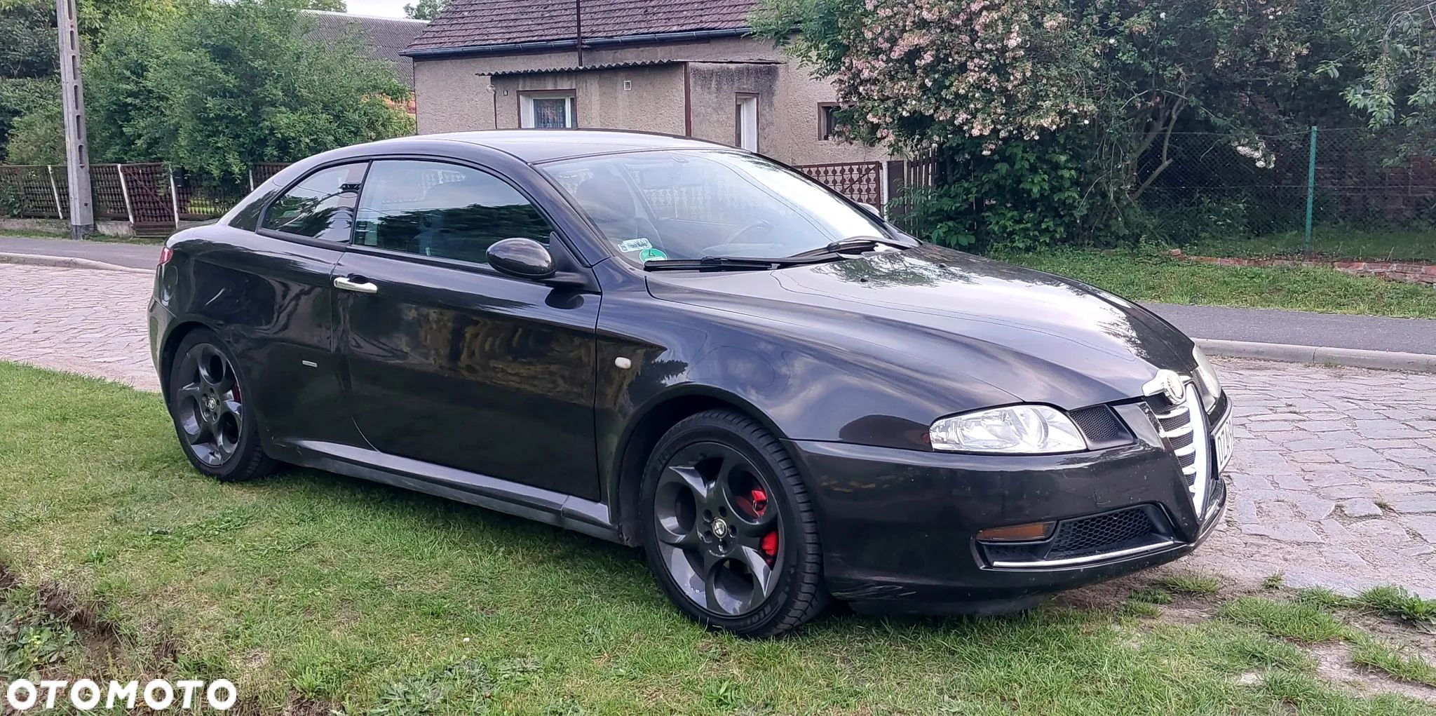 Alfa Romeo GT 2.0 JTS Distinctive - 1