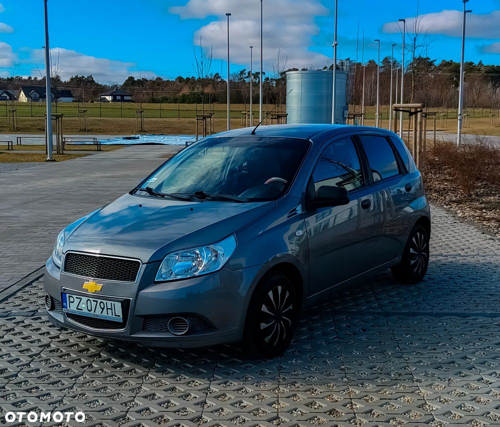 Chevrolet Aveo 1.2 16V Base / Classic - 1