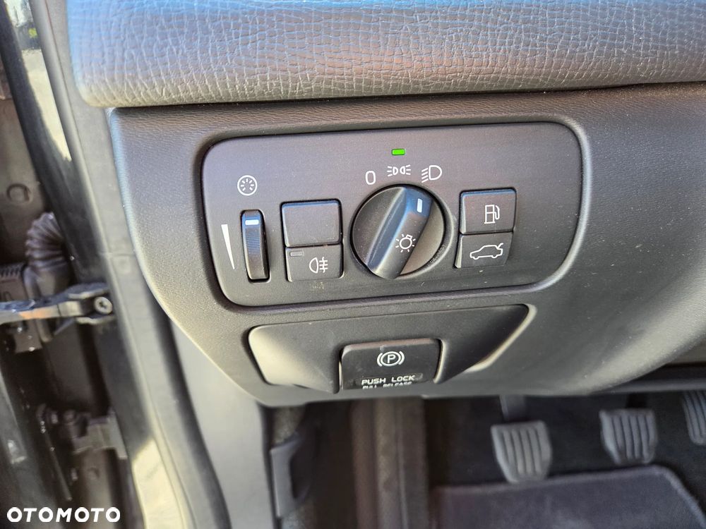 Volvo XC 60 DRIVe Kinetic - 17