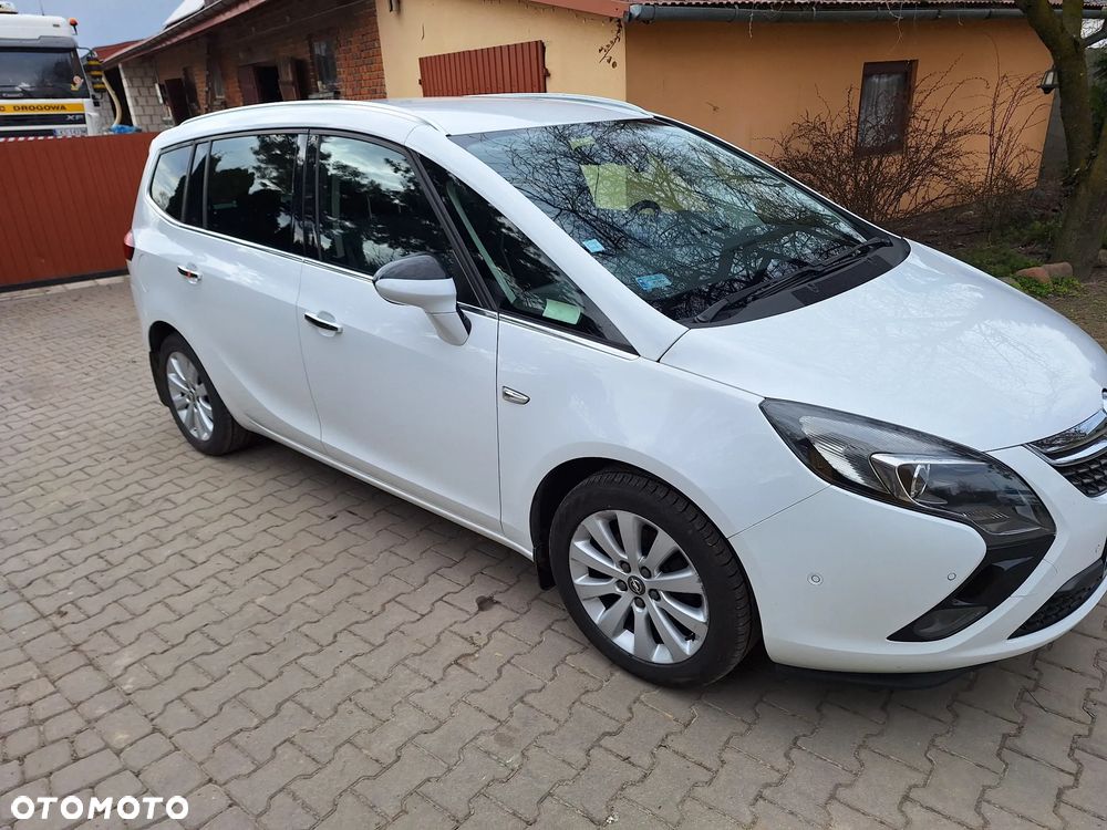 Opel Zafira 2.0 CDTI Cosmo - 4