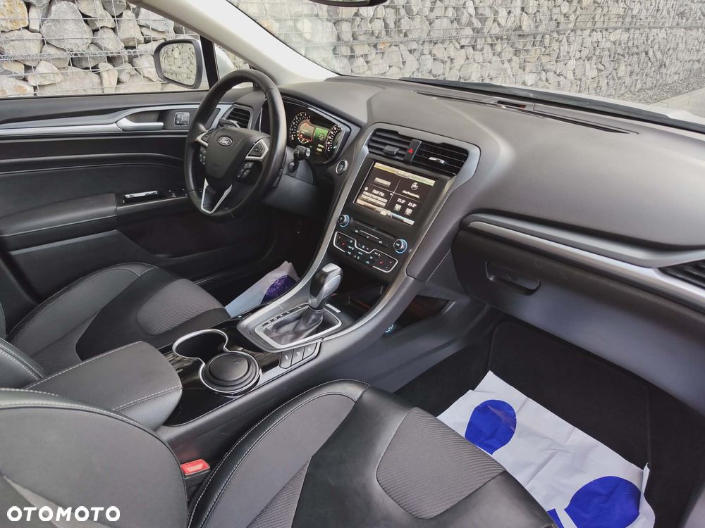 Ford Mondeo 2.0 TDCi STart-Stopp PowerShift-Aut Titanium - 6