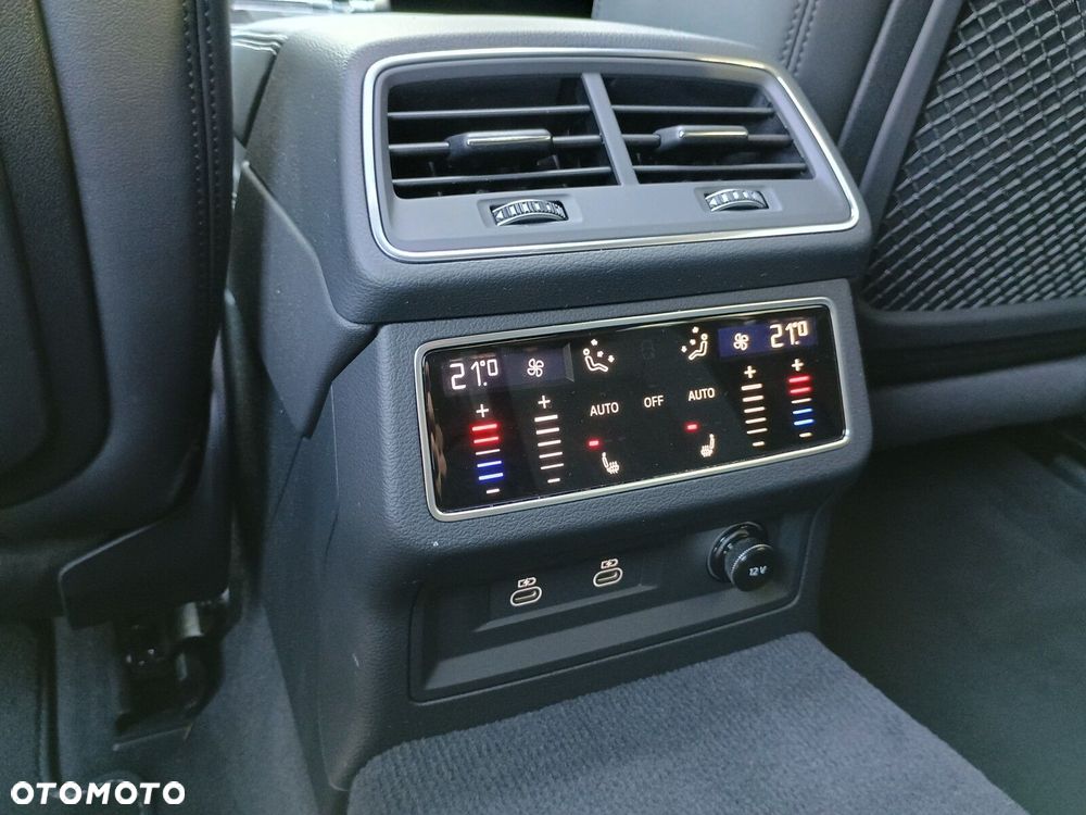 Audi A6 Allroad - 14