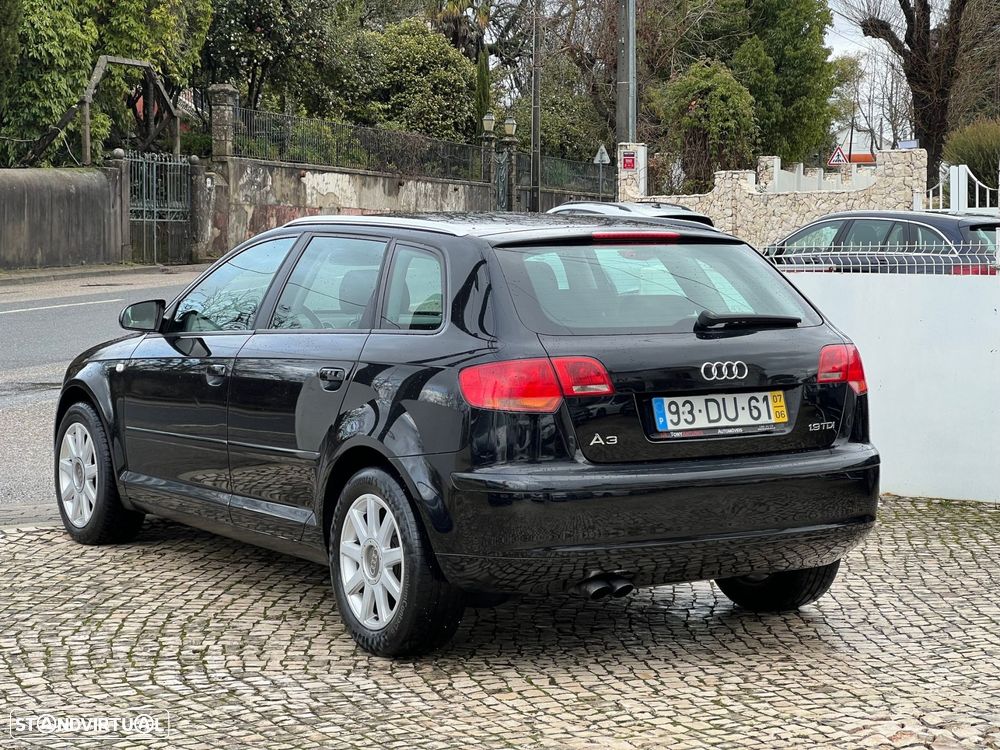 Audi A3 Sportback 1.9 TDi Advance - 6