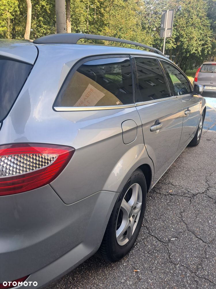 Ford Mondeo - 10