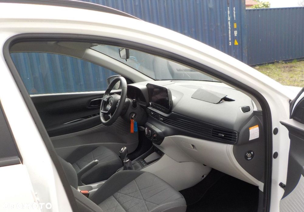 Hyundai Bayon - 14