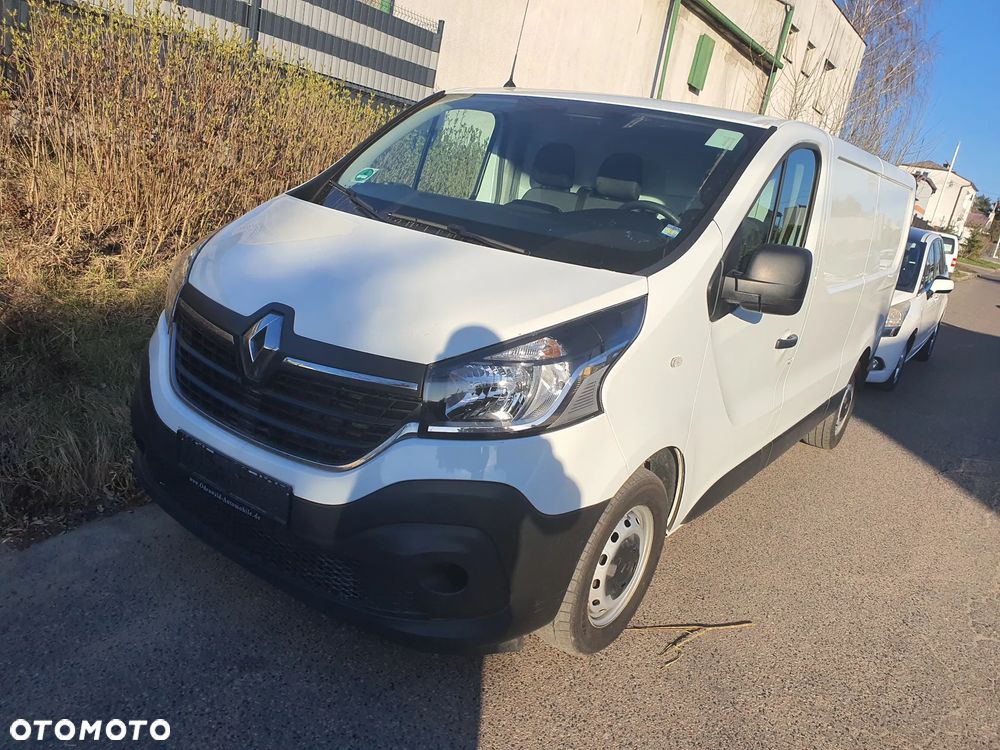 Renault Trafic - 1