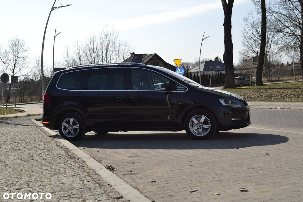 Volkswagen Sharan 2.0 TDI DSG BlueMotion Technology Highline - 9