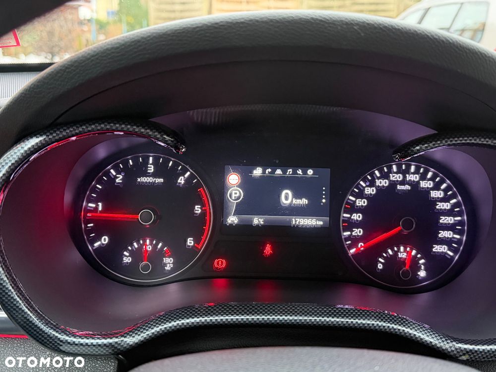 Kia Optima 1.7 CRDI L DCT - 11