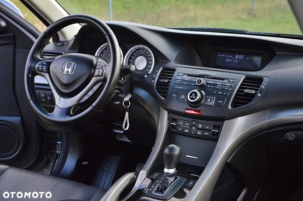 Honda Accord 2.4 Executive - 16