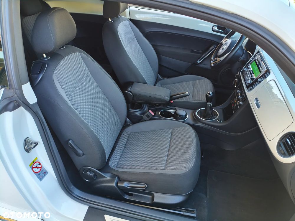 Volkswagen Beetle 1.4 TSI Exclusive Sport - 23