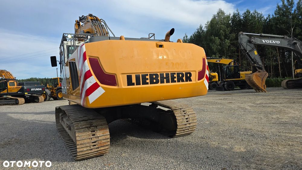 Liebherr R946 - 2