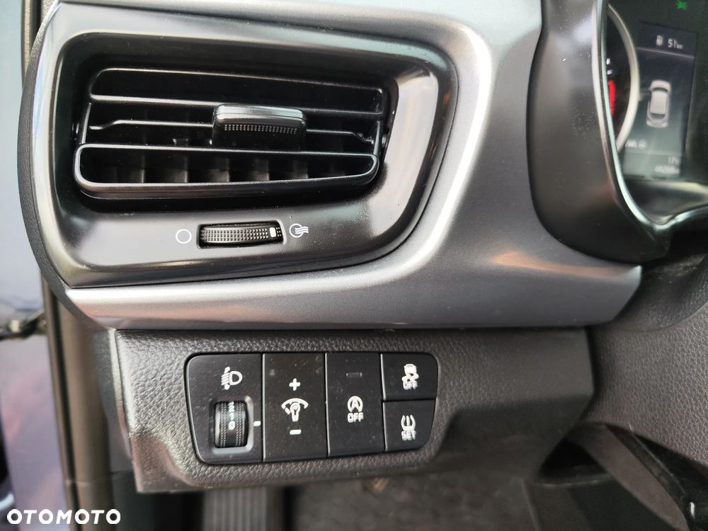Kia Rio - 13