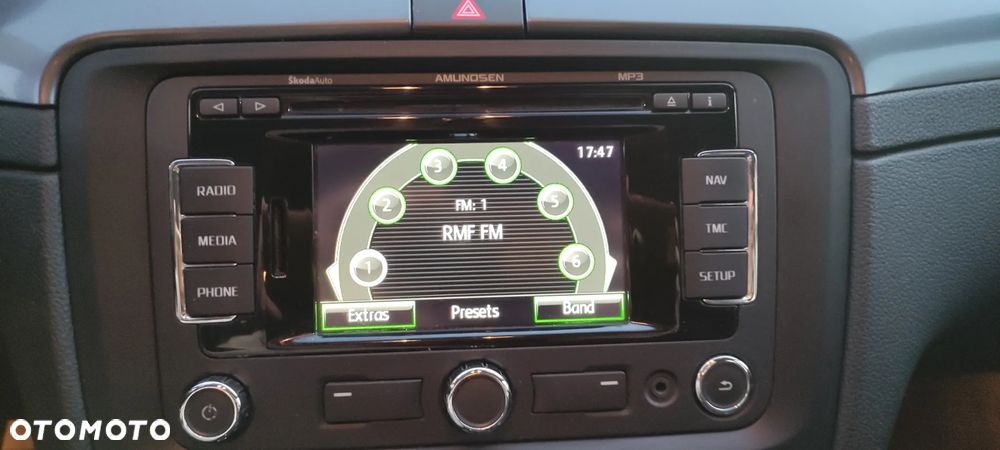 Skoda Superb 2.0 TDI PD Comfort - 5