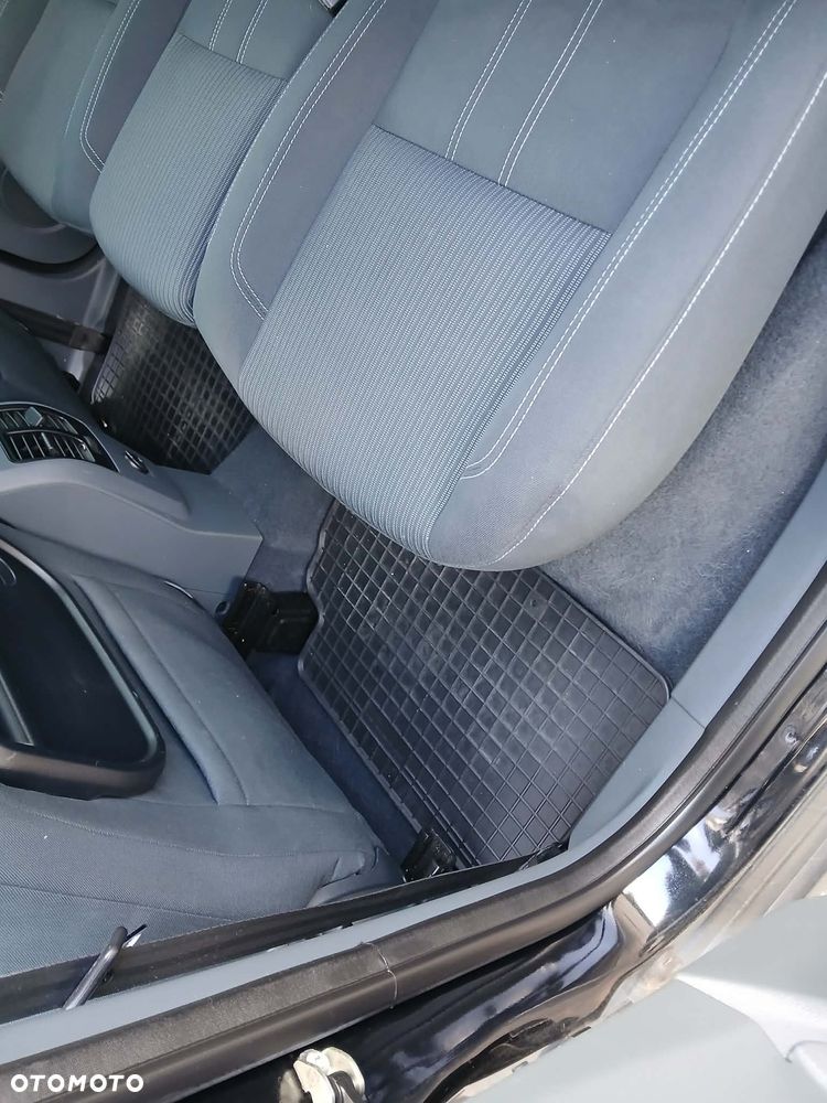 Ford C-MAX 1.6 TDCi Start-Stop-System Champions Edition - 11