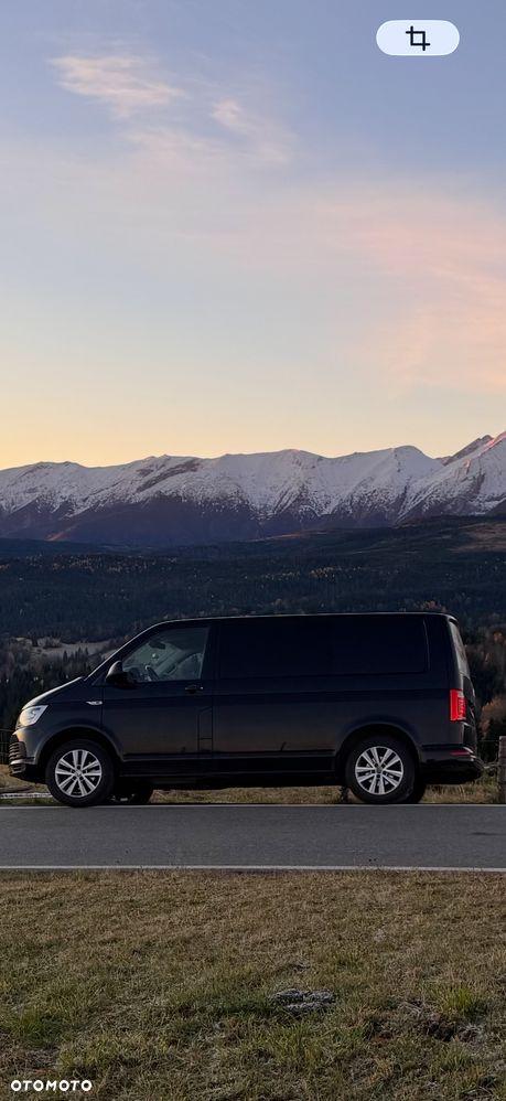 Volkswagen Caravelle - 1