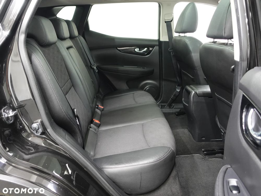 Nissan Qashqai 1.6 dCi DPF Start/Stop tekna - 22