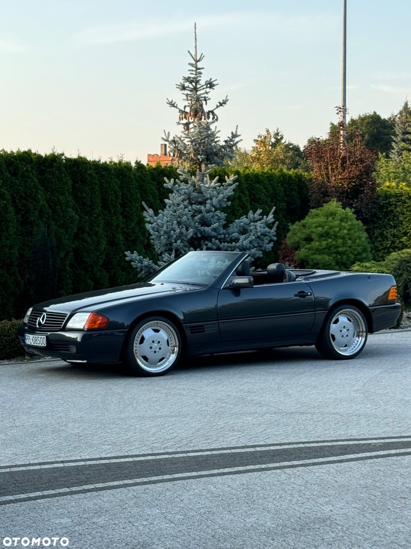 Mercedes-Benz SL - 1