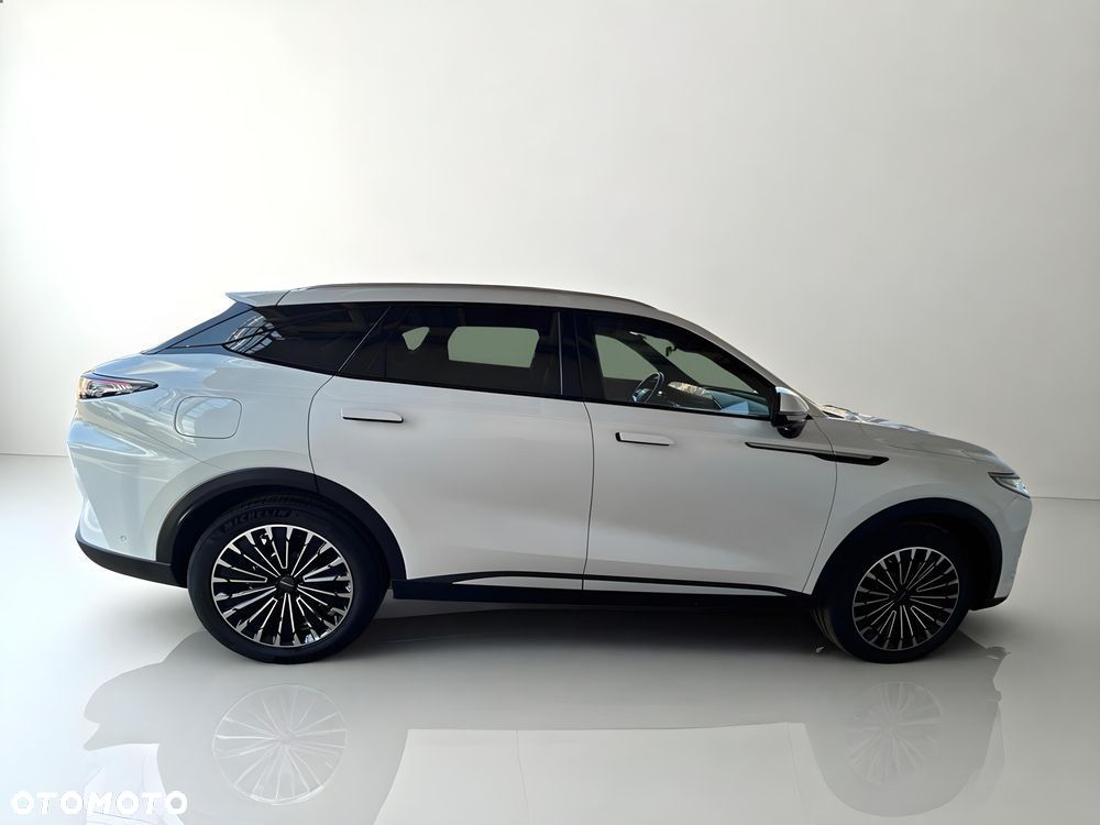 Omoda 9 1.5 Super Hybrid Exclusive AWD - 4