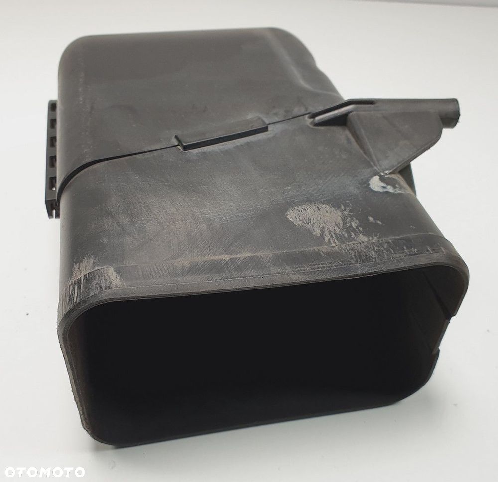 KANAŁ POWIETRZA BMW 5 F10 2.0 D 7577471 - 4