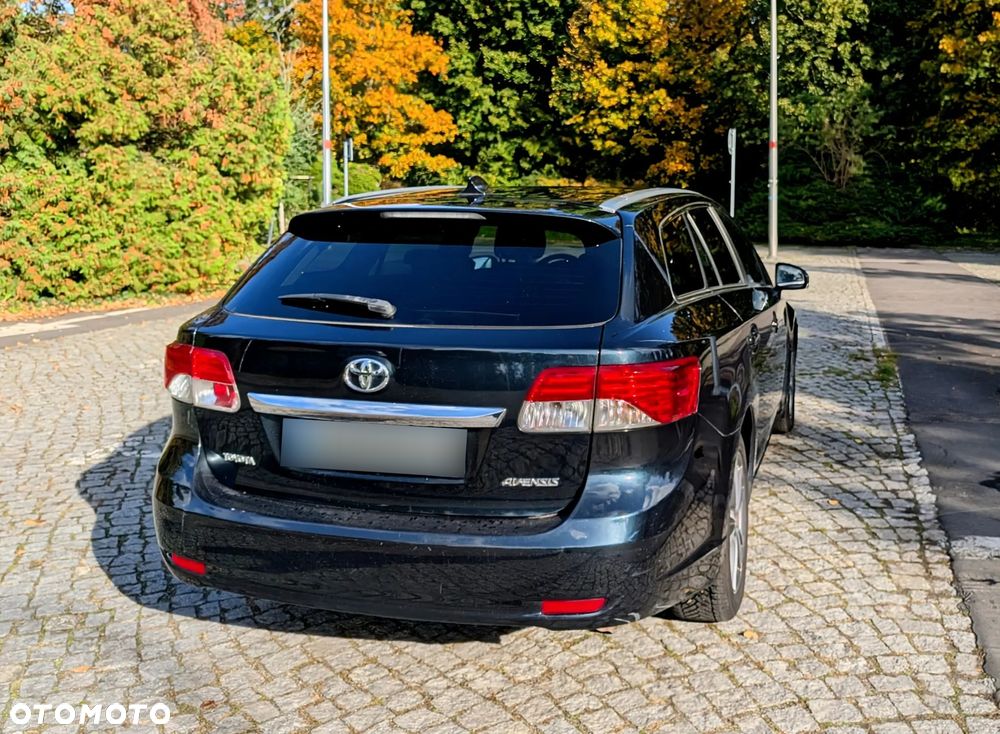 Toyota Avensis 2.0 D-4D PowerBoost Premium - 4