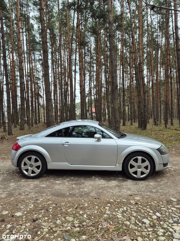 Audi TT Coupé 1.8T Quattro - 4