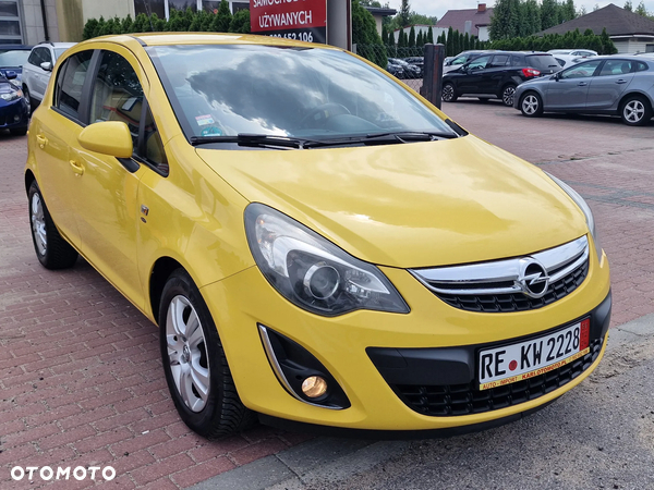 Opel Corsa 1.2 16V EcoFLEX Easytronic Satellite