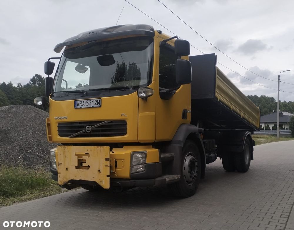 Volvo FL240 - 3