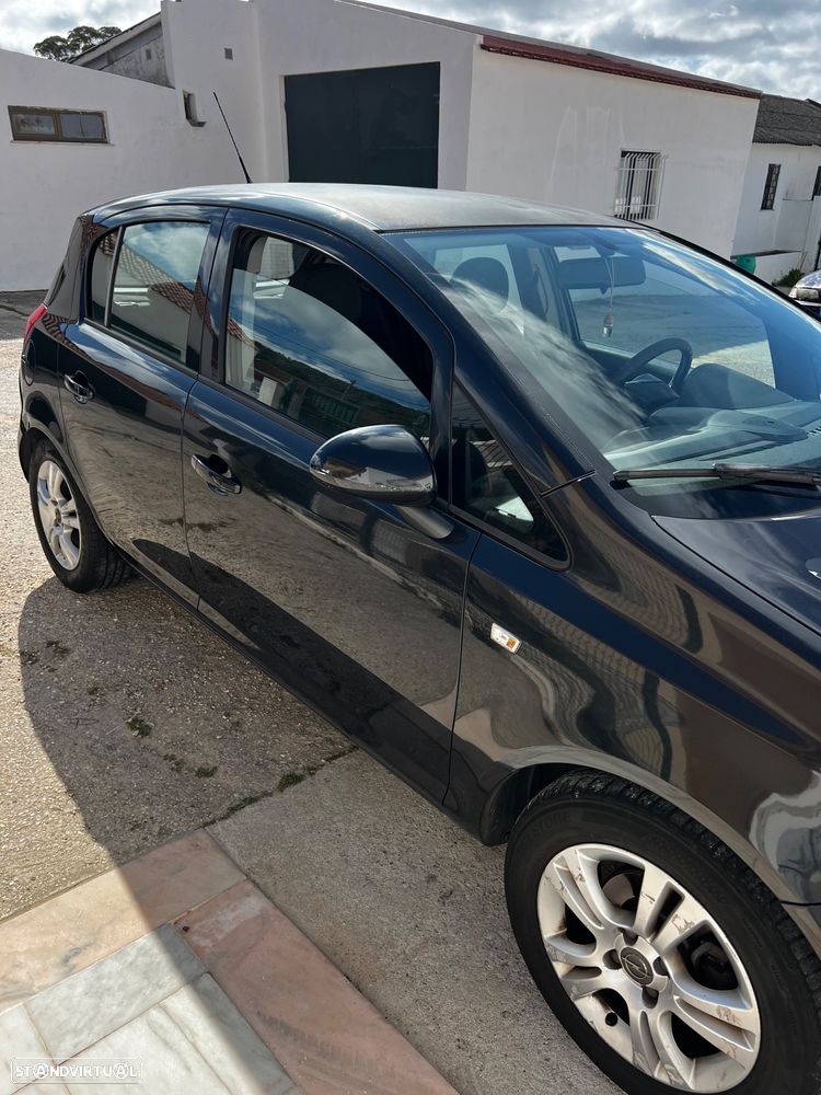 Opel Corsa 1.3 CDTI Enjoy EcoFLEX - 4