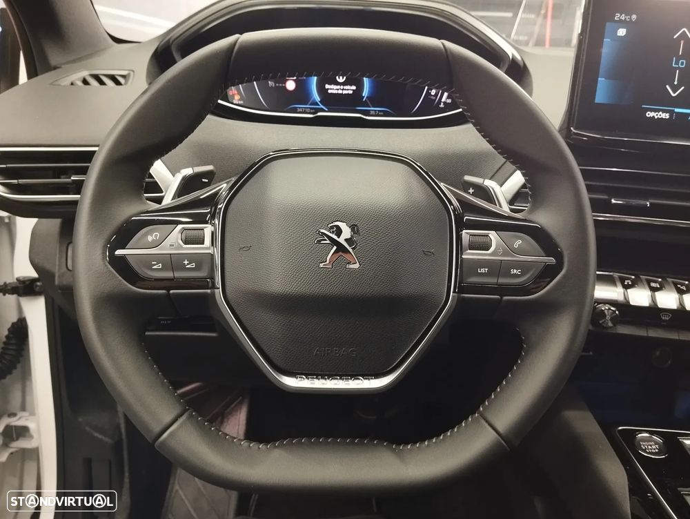 Peugeot 5008 1.2 PureTech Allure EAT8 - 20