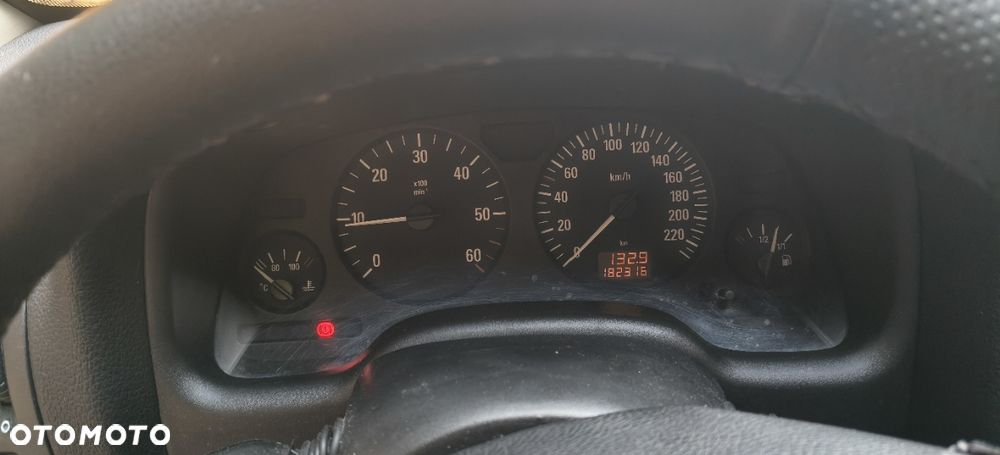 Opel Astra 1.7 CDTI Start - 10