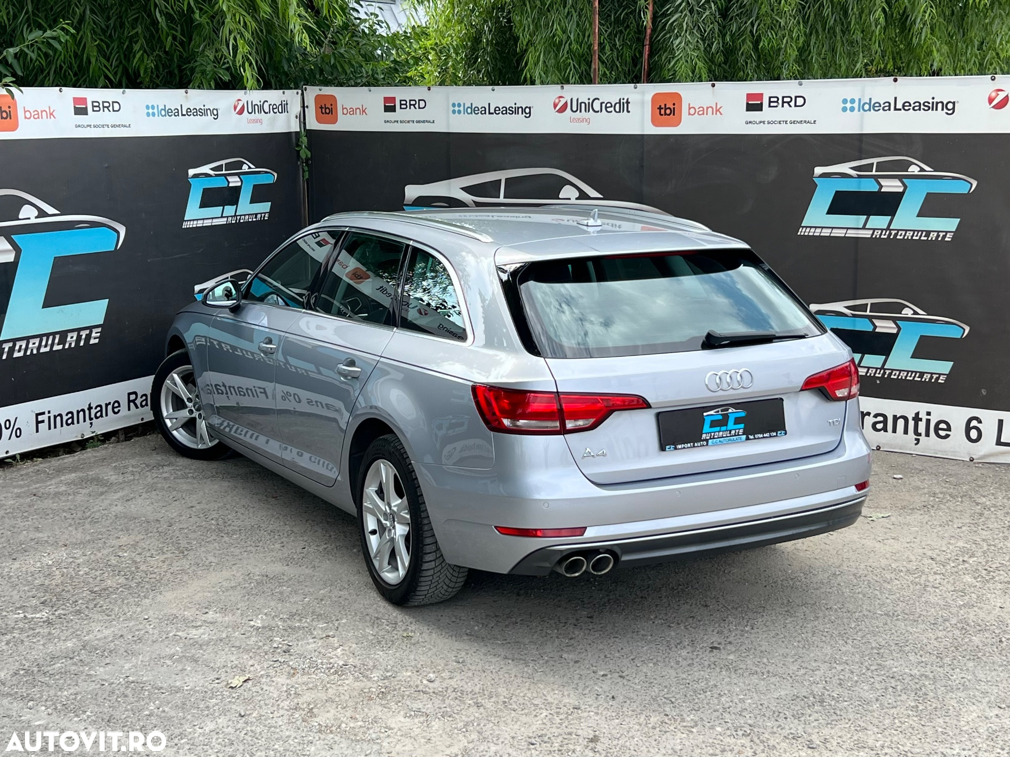 Audi A4 Avant 2.0 TDI S tronic Sport - 28