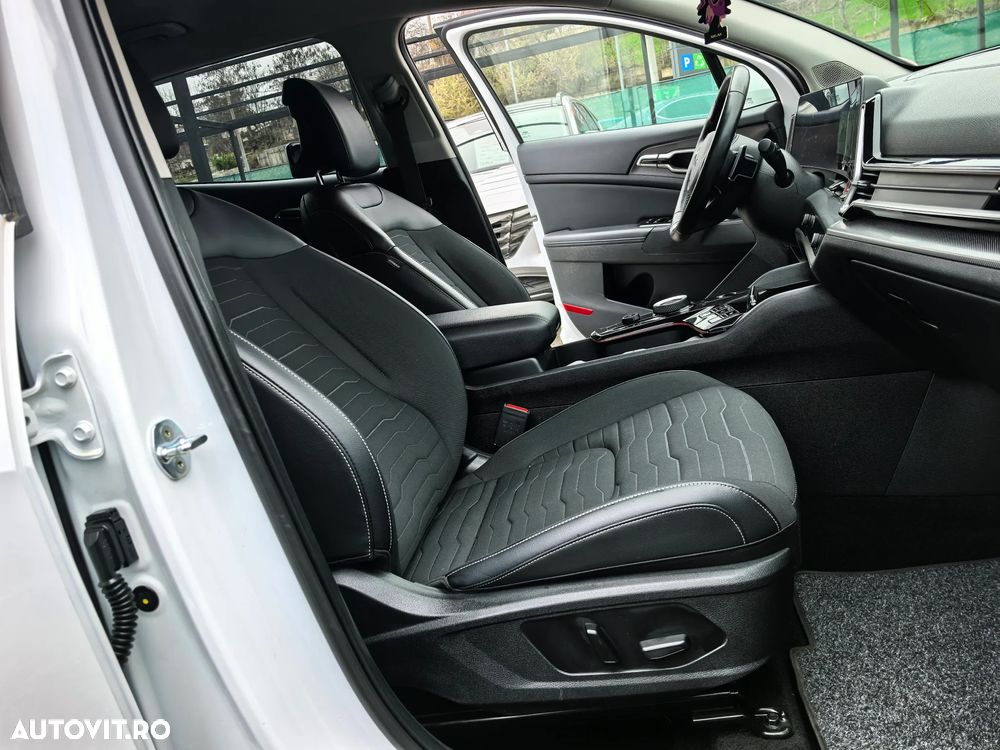 Kia Sportage 1.6T-GDI Hybrid 2WD Aut. Spirit - 14