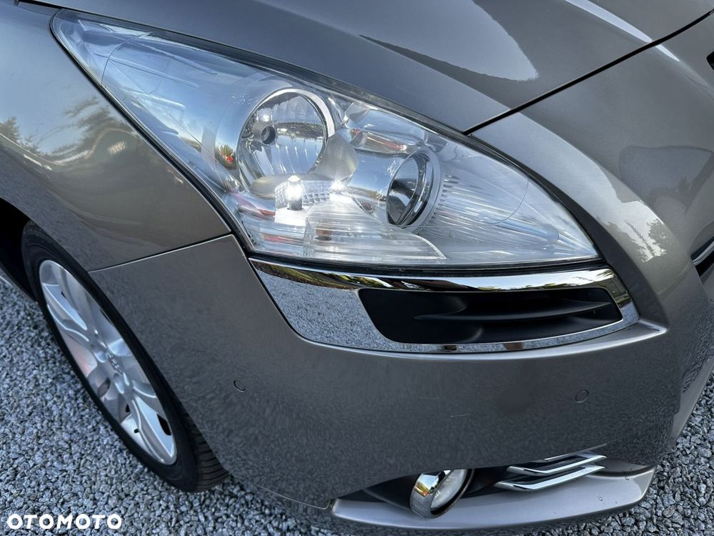 Peugeot 5008 HDI FAP 150 Allure - 12