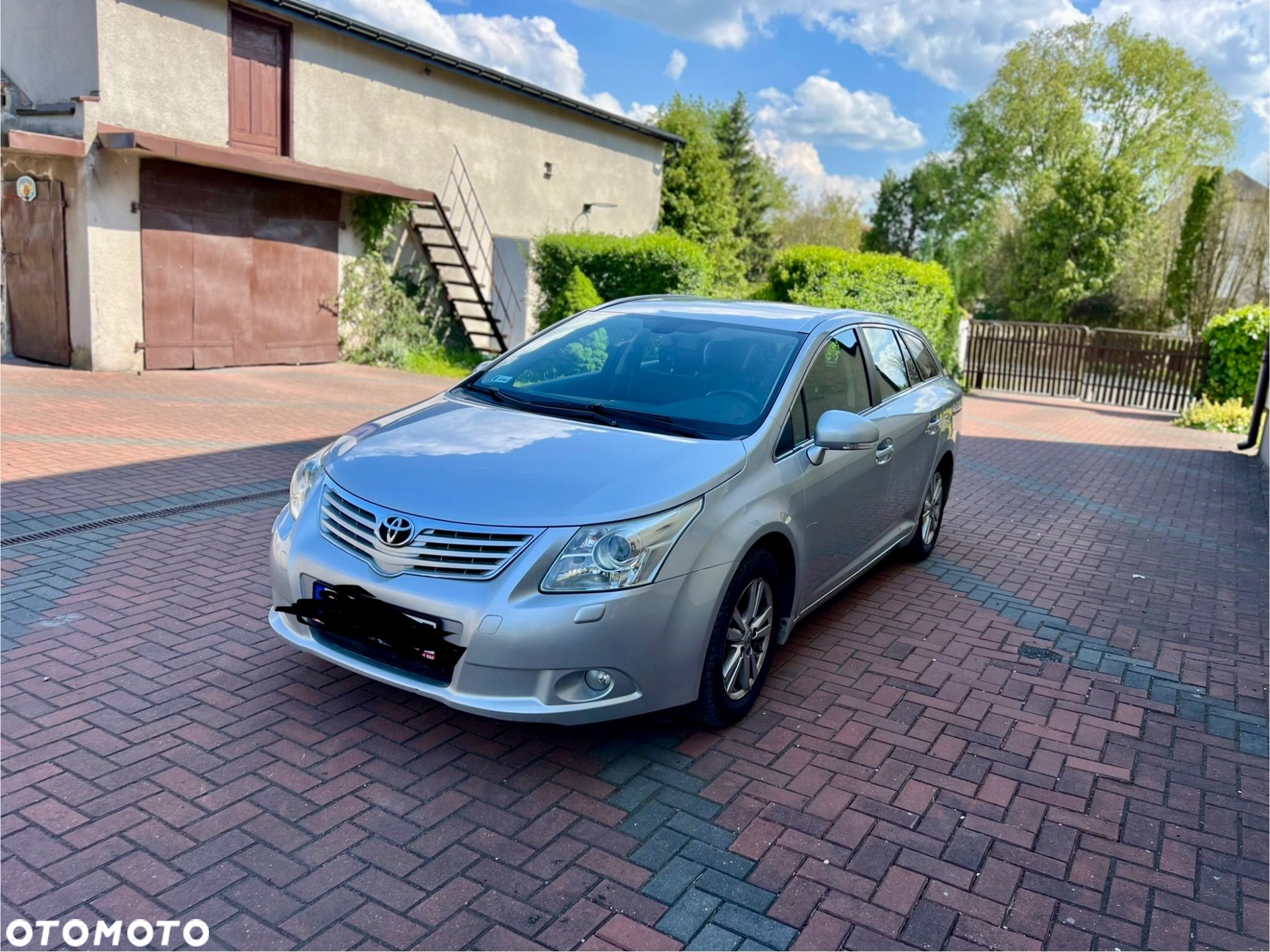 Toyota Avensis 1.8 Sol - 1