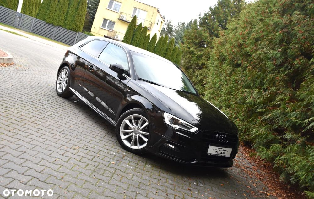 Audi A3 3-drzwiowe 1.6 TDI (clean diesel) S line Sportpaket - 2