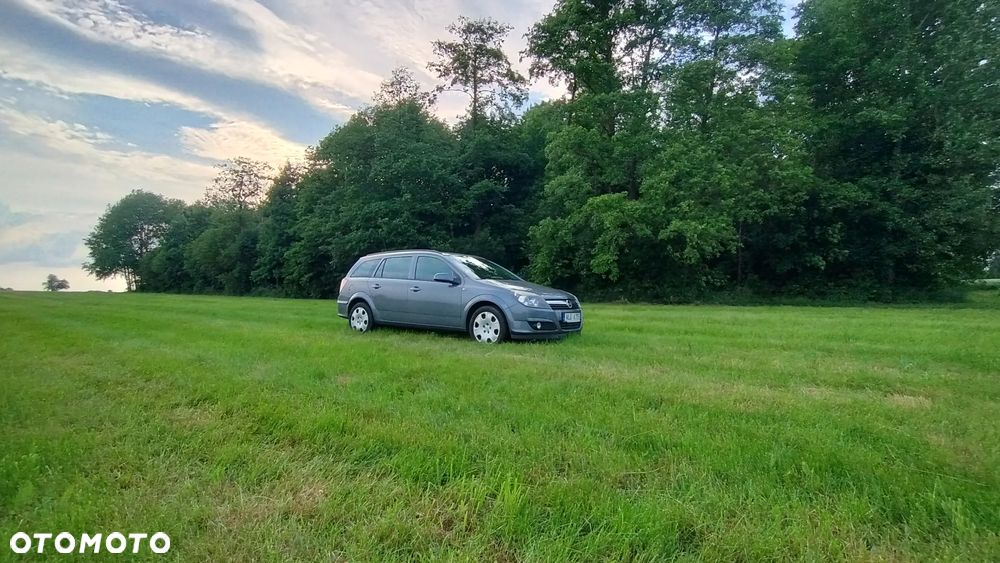 Opel Astra 1.6 Caravan Enjoy - 33