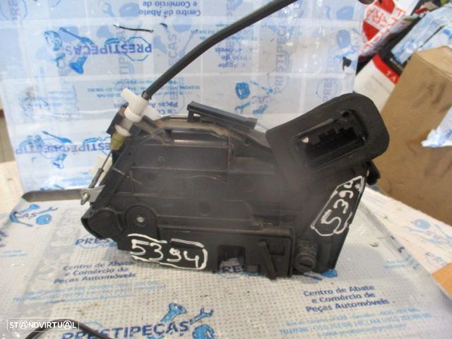 Fecho 6R4839016 VW POLO 6R FASE 1 2014 1.6TDI 90CV 5P VERMELHO TD 7 PINOS - 2