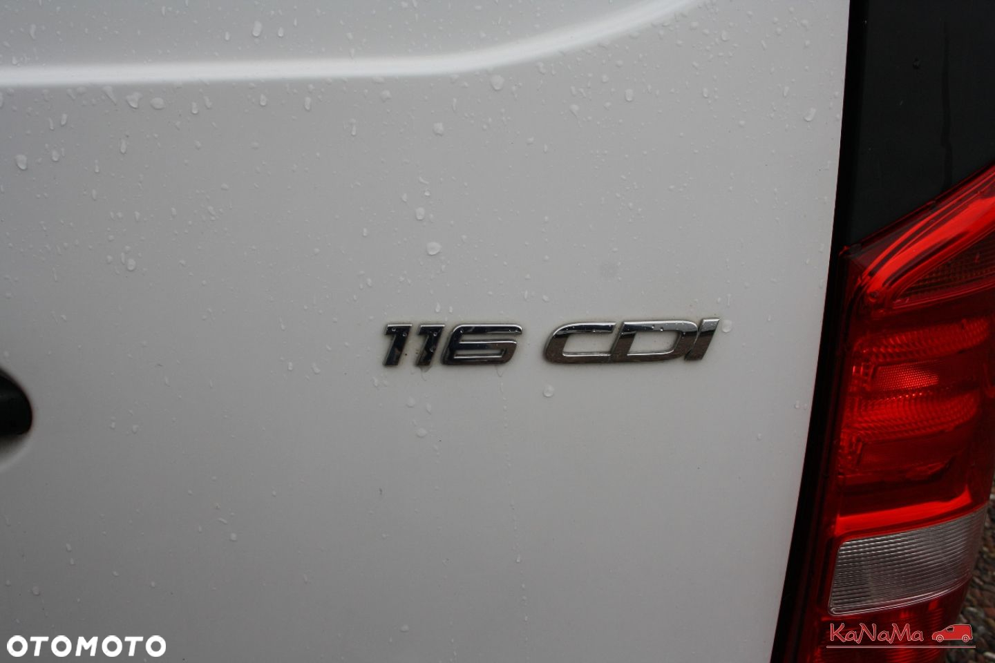 Mercedes-Benz VITO - 32