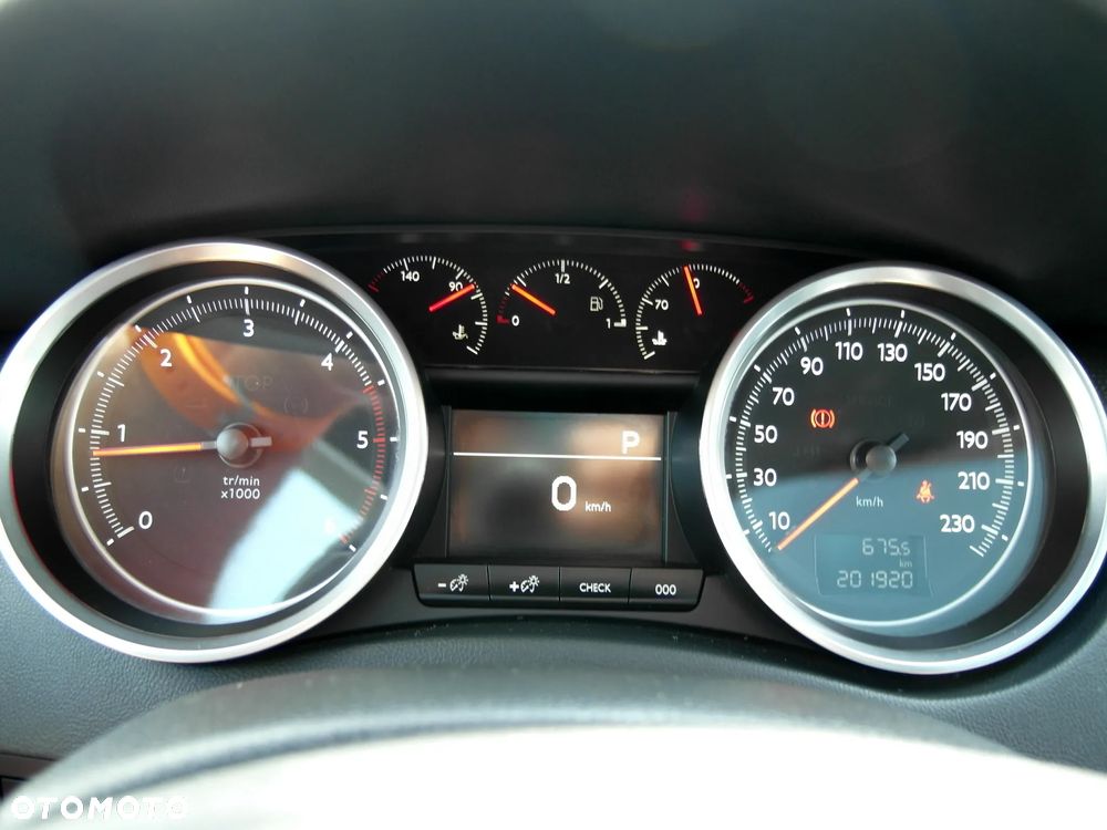 Peugeot 508 BlueHDi FAP 180 Automatik Stop&Start Allure - 32