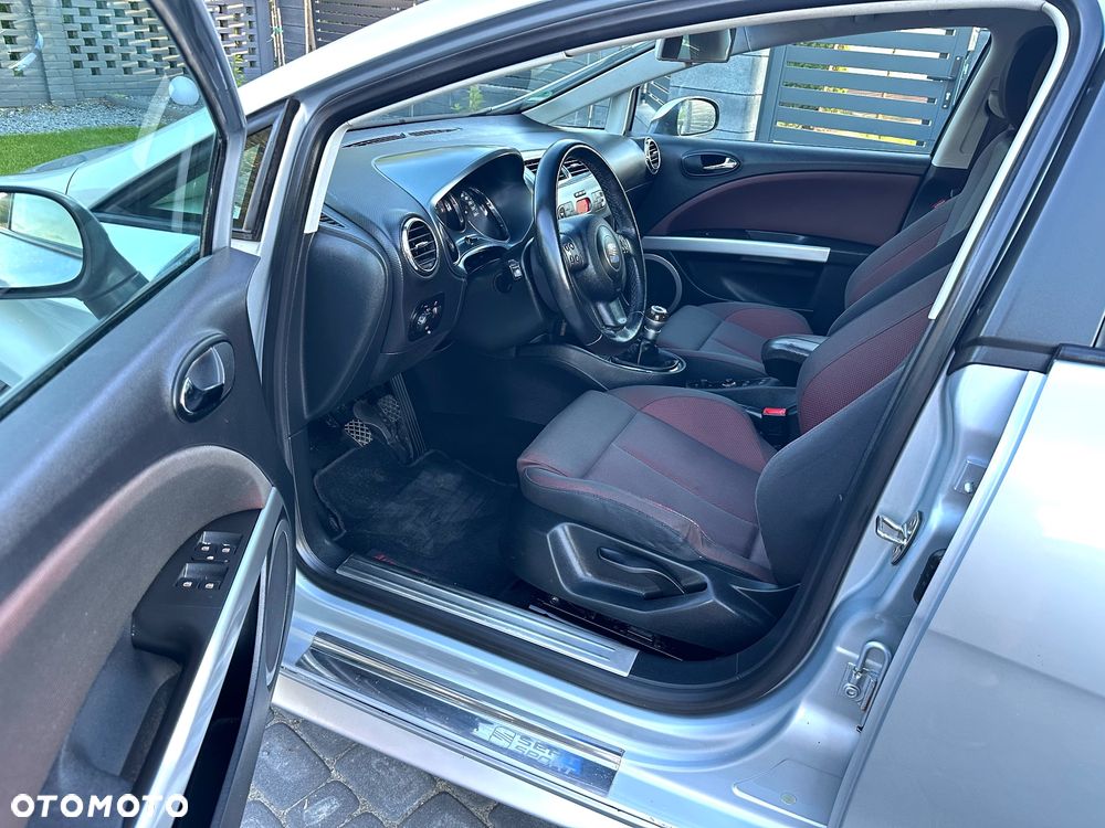 Seat Leon 2.0 FSI Reference - 8