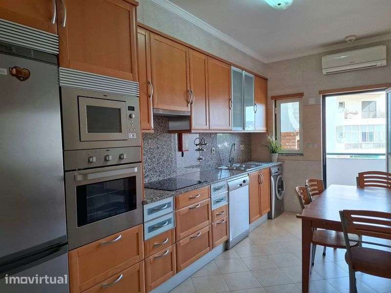 Alugo Apartamento T2 em Quarteira - Grande imagem: 5/12