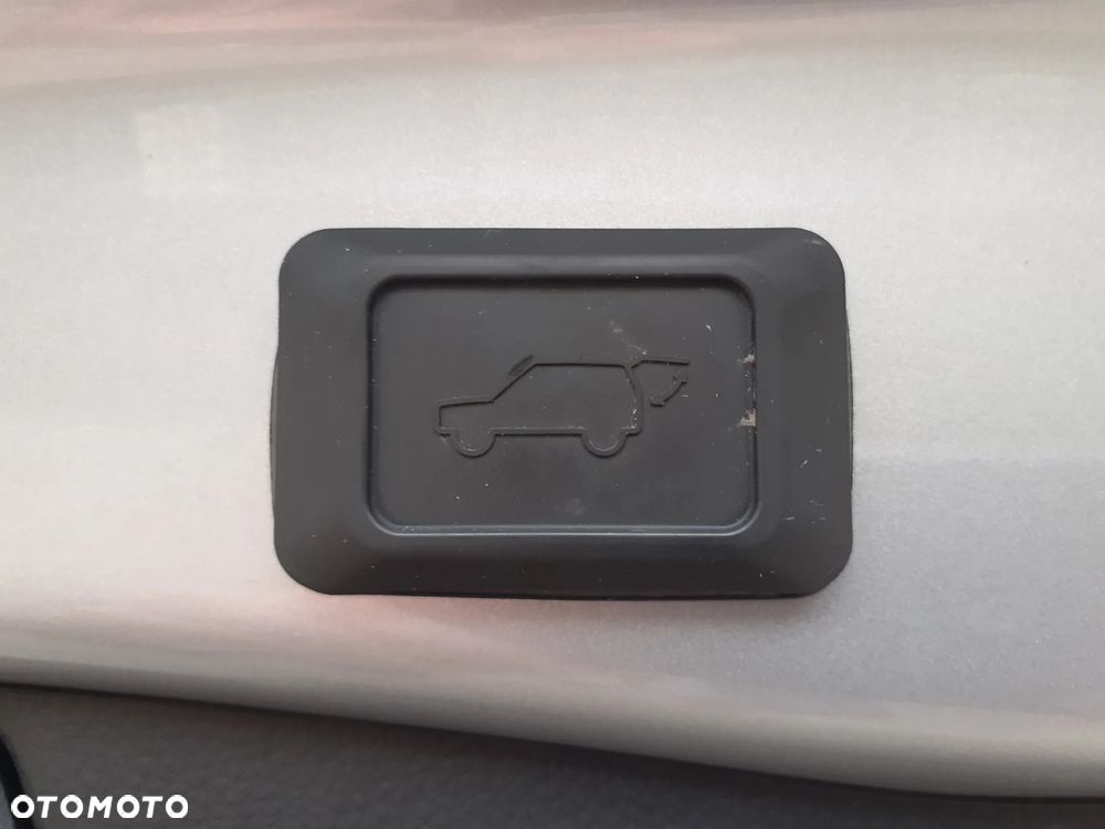 Toyota RAV4 2.5 Hybrid Comfort 4x2 - 6