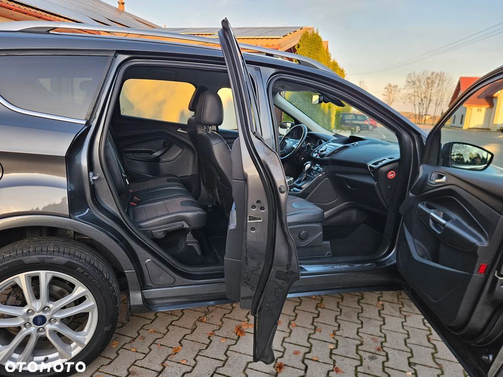 Ford Kuga 2.0 TDCi AWD Titanium - 24
