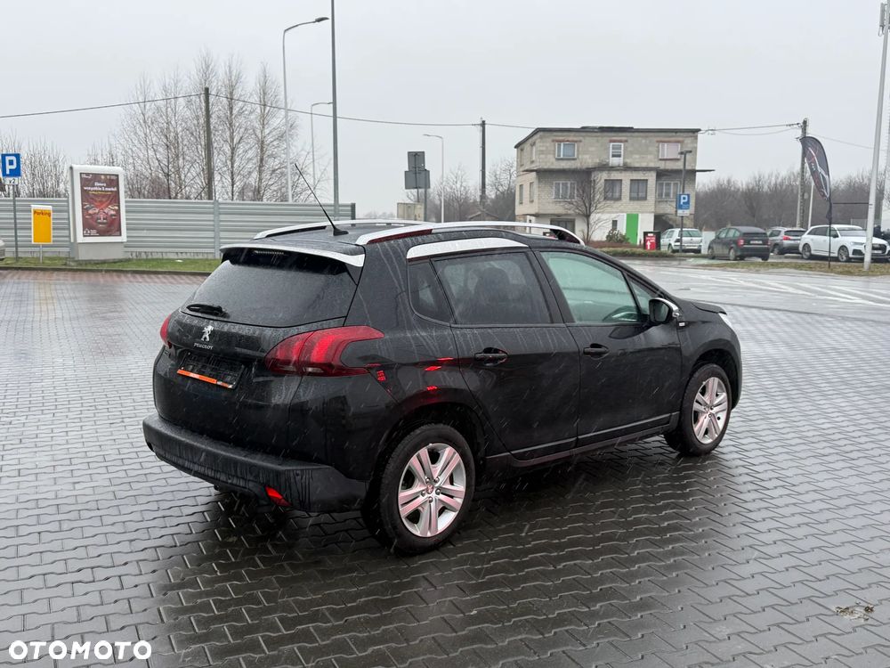 Peugeot 2008 1.2 Pure Tech Access EU6 - 6