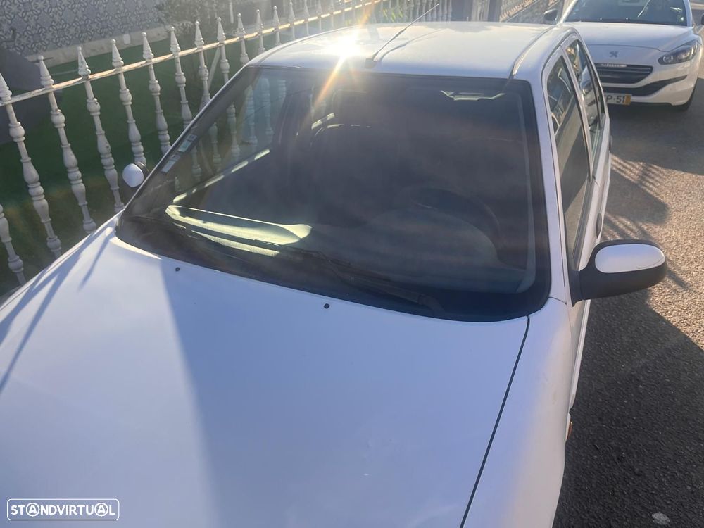 Citroën Saxo 1.1i SX - 2