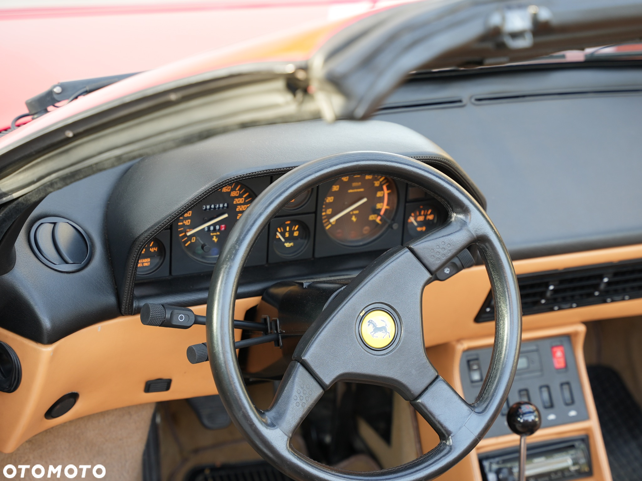 Ferrari Mondial - 12