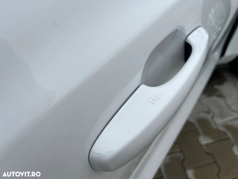 Ford Focus 1.5 EcoBlue Titanium Business - 13