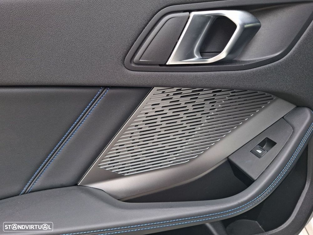 BMW 116 Pack Desportivo M - 25