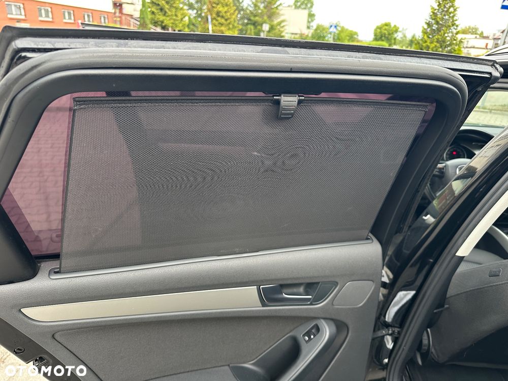 Audi A4 Avant 2.0 TDI Quattro - 12